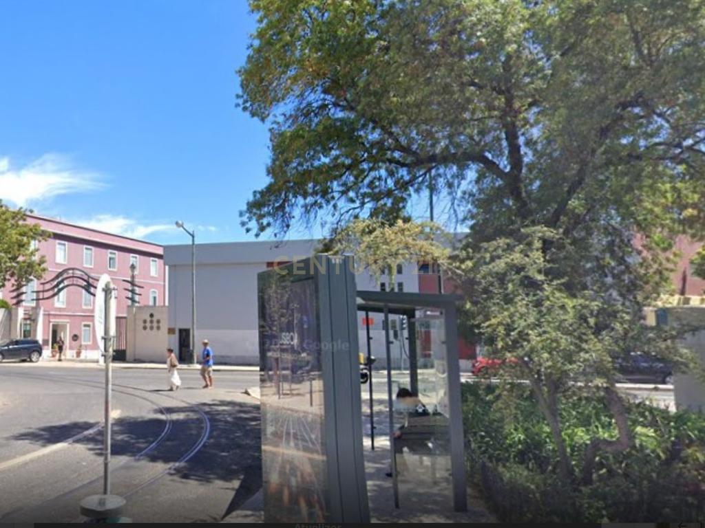 T1 com amplo terraço à Gomes Freire - Lisboa - Image 17